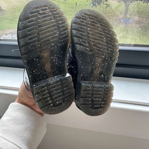 Doc Martens toddler 1460 GLITTER LACE UP BOOTS - Picture 3 of 4